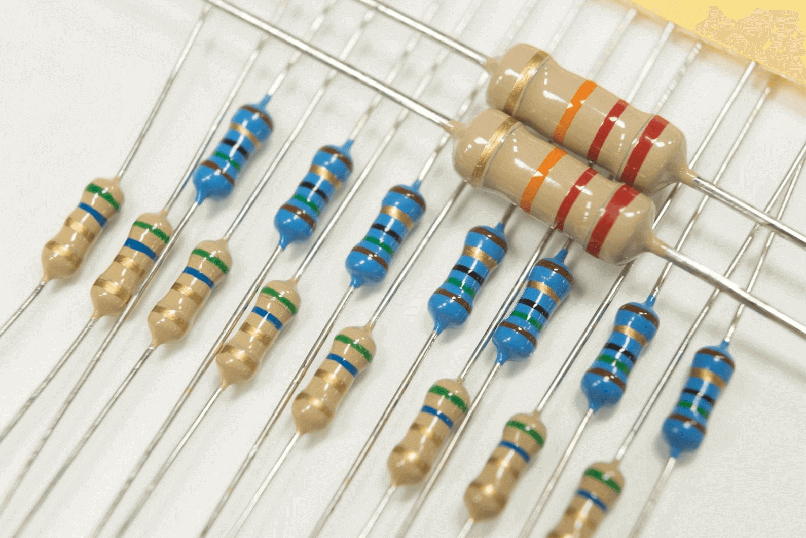 Carbon Film Resistors vs. Metal Film Resistors